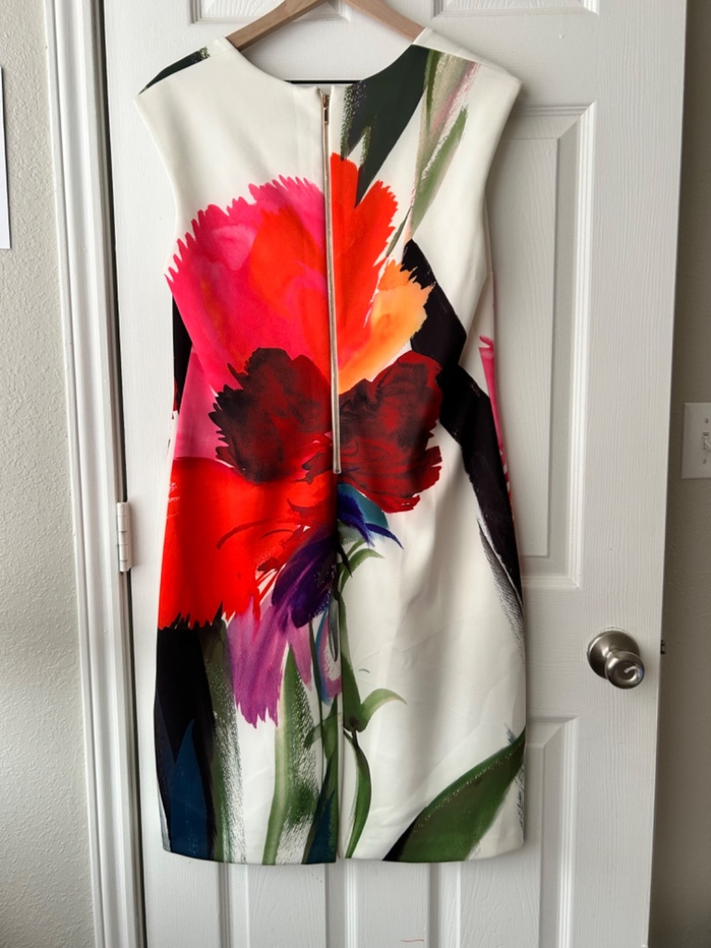 Joseph Ribkoff Floral Shift Dress size 16 GUC - Picture 8 of 11